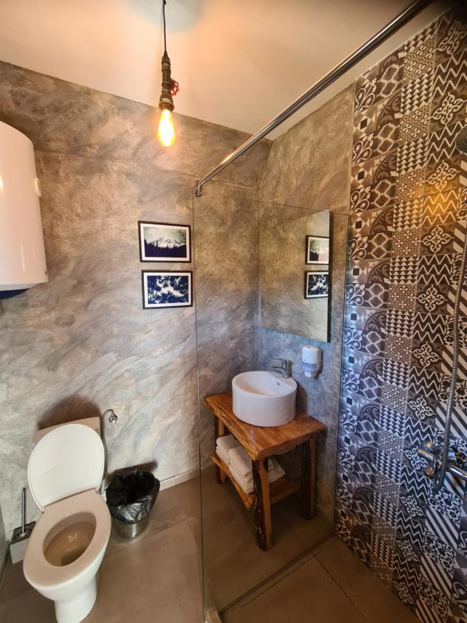 Eco Village Nevidio Poscenje Cameră foto