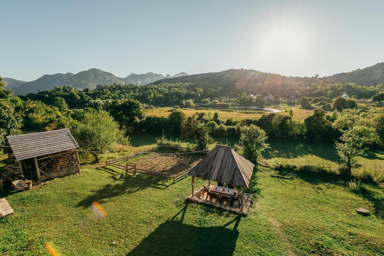 Eco Village Nevidio Poscenje Exterior foto